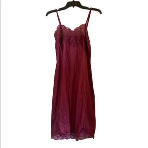 Deep red Nightgown